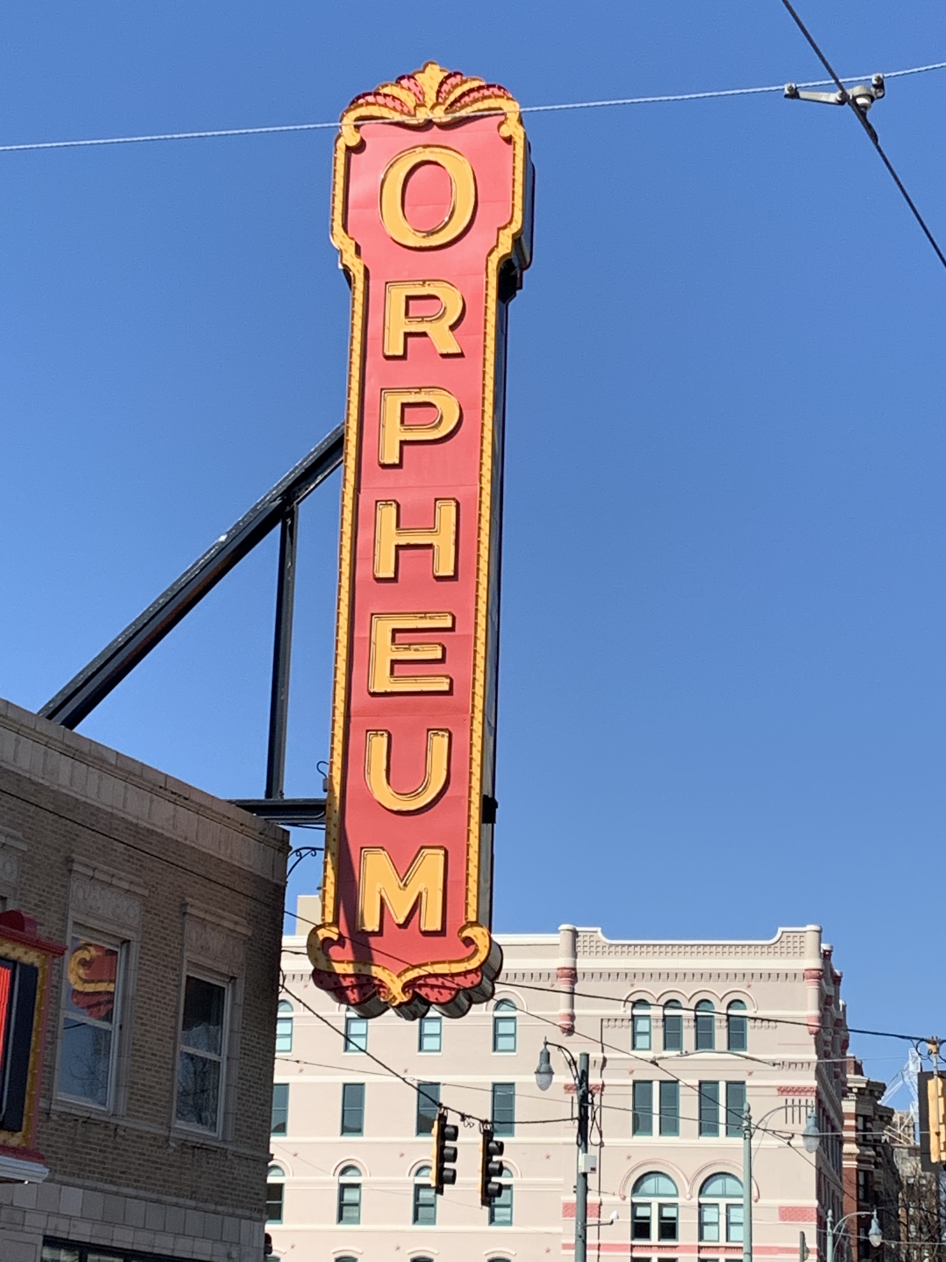 BobWeirAndWolfBros2022-03-10TheOrpheumTheatreMemphisTN (1).jpg